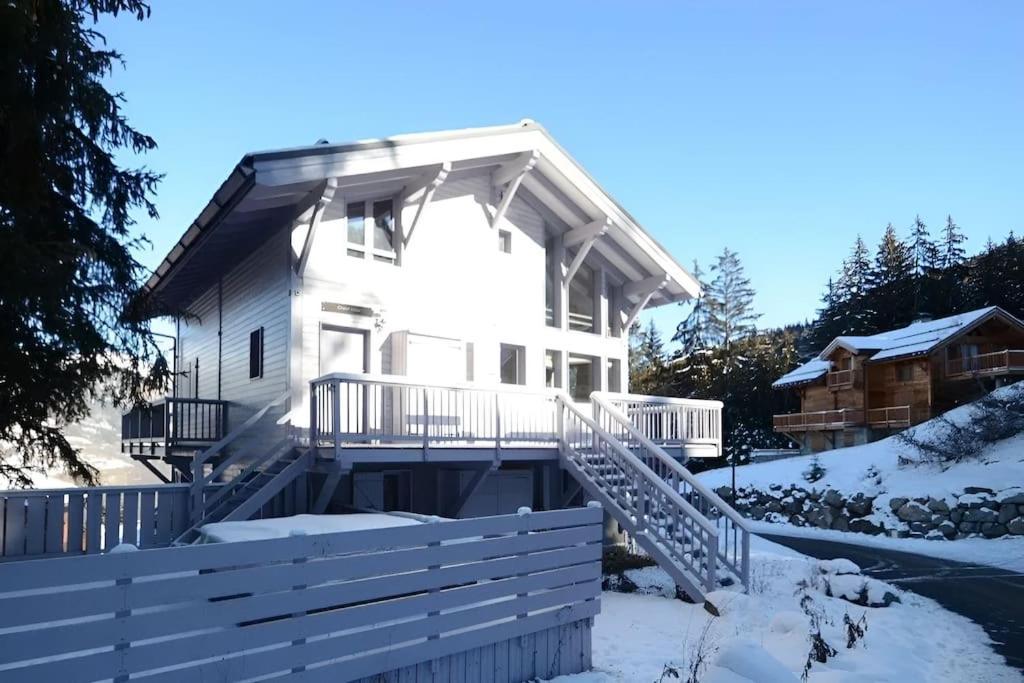 Chalet Courchevel La Tania - 14 Personnes - 7 Chambres 7 Salles De Bains - 40 M Des Pistes Exterior photo